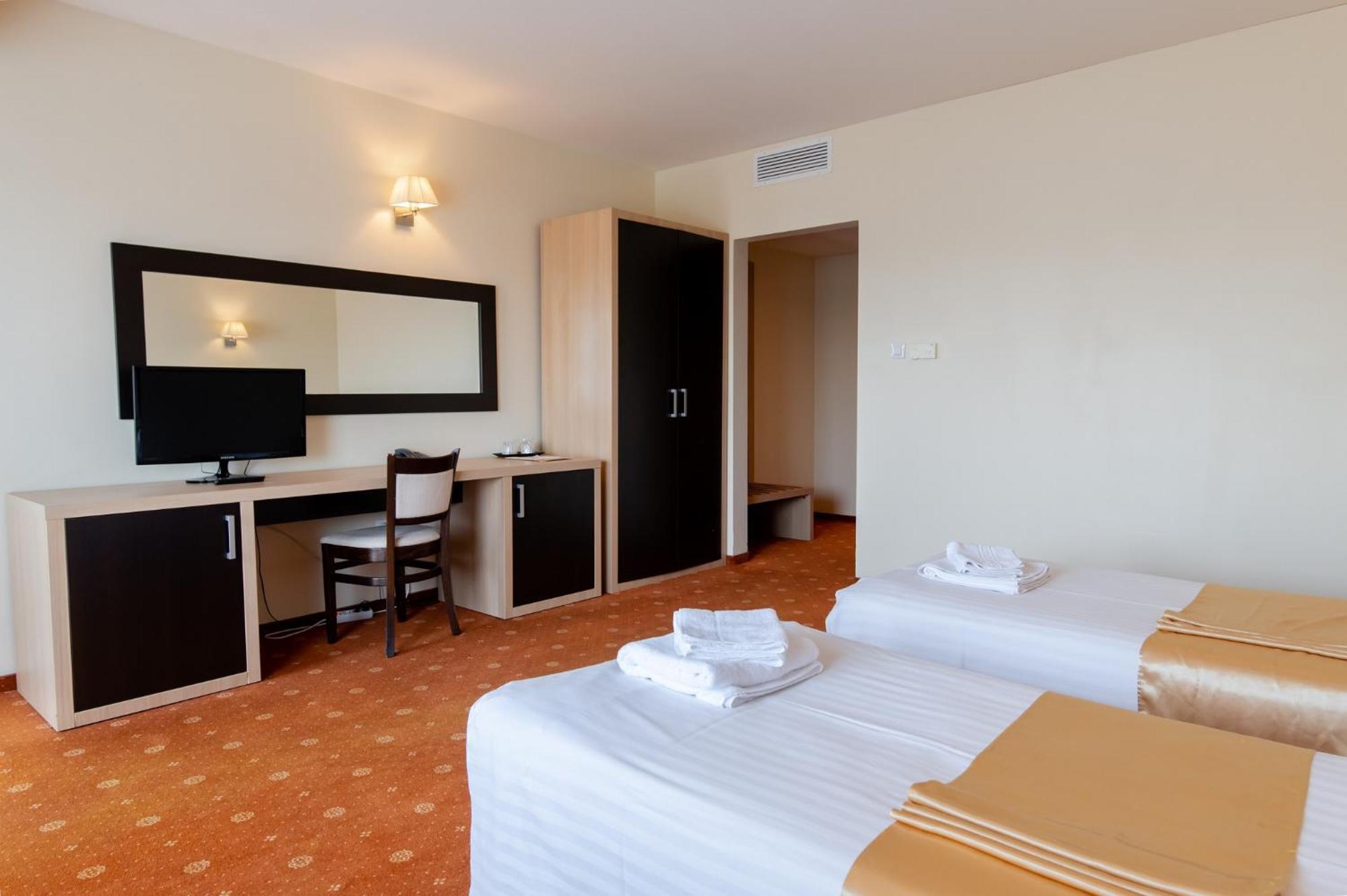 Hotel Oxford By Timhotels Timisoara Exterior foto