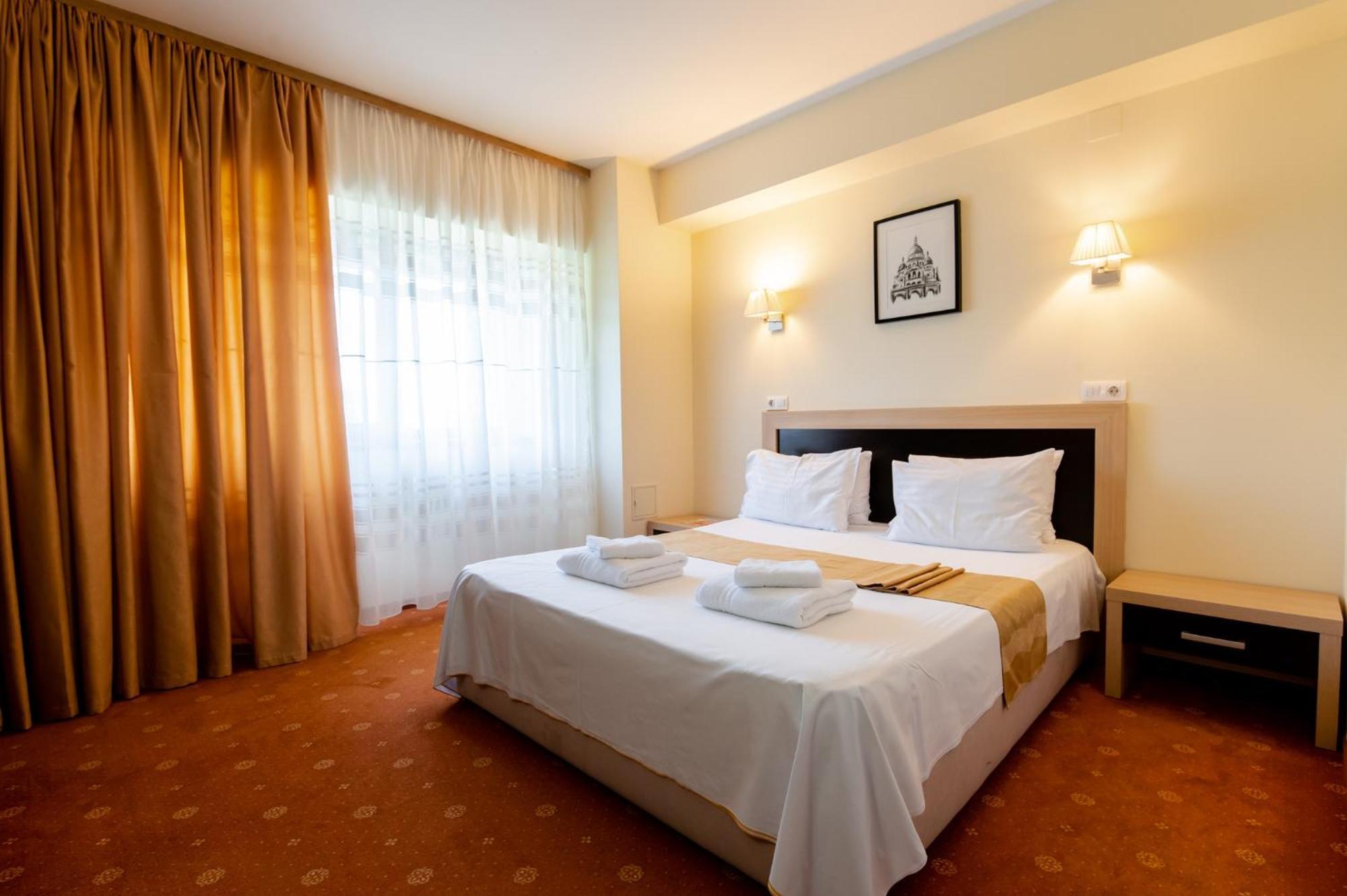 Hotel Oxford By Timhotels Timisoara Exterior foto