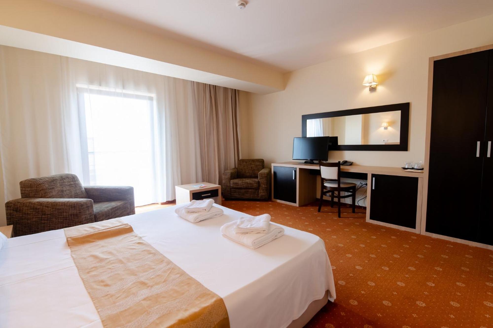 Hotel Oxford By Timhotels Timisoara Exterior foto